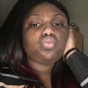 Meet your Posher, Zenobia